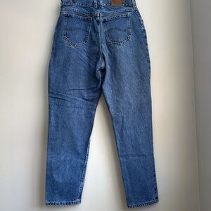 Vintage Lee original jeans rigid denim 32” high waist mom jean tapered leg